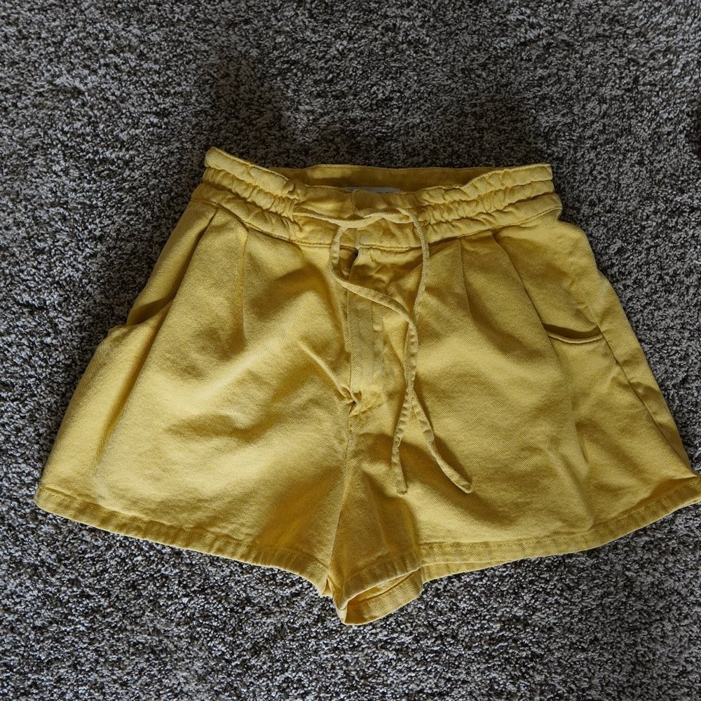 Zara Wideleg Elastic Waist Draw String Yellow Sho… - image 4
